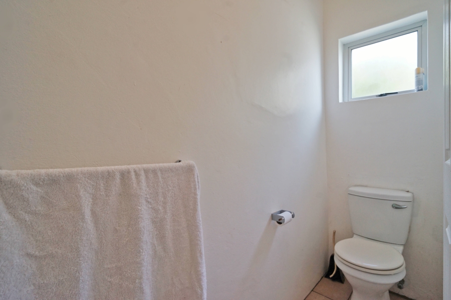 4 Bedroom Property for Sale in Kidds Beach Eastern Cape